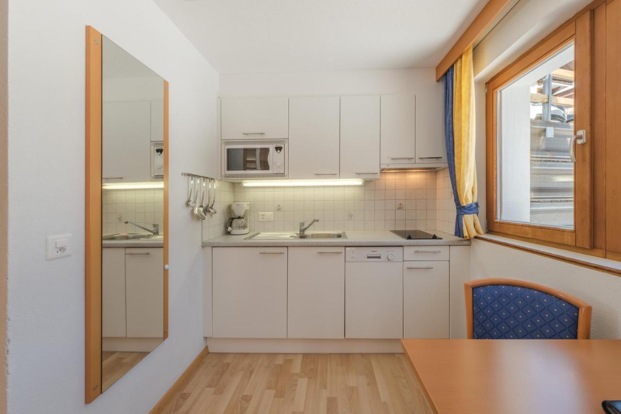 Jil-Marie Samnaun Studiowohnung Nummer 3 Bagian luar foto