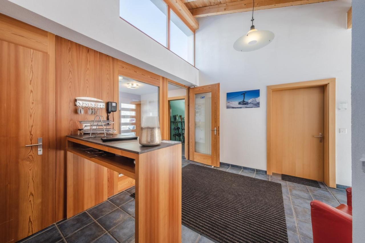 Jil-Marie Samnaun Studiowohnung Nummer 3 Bagian luar foto